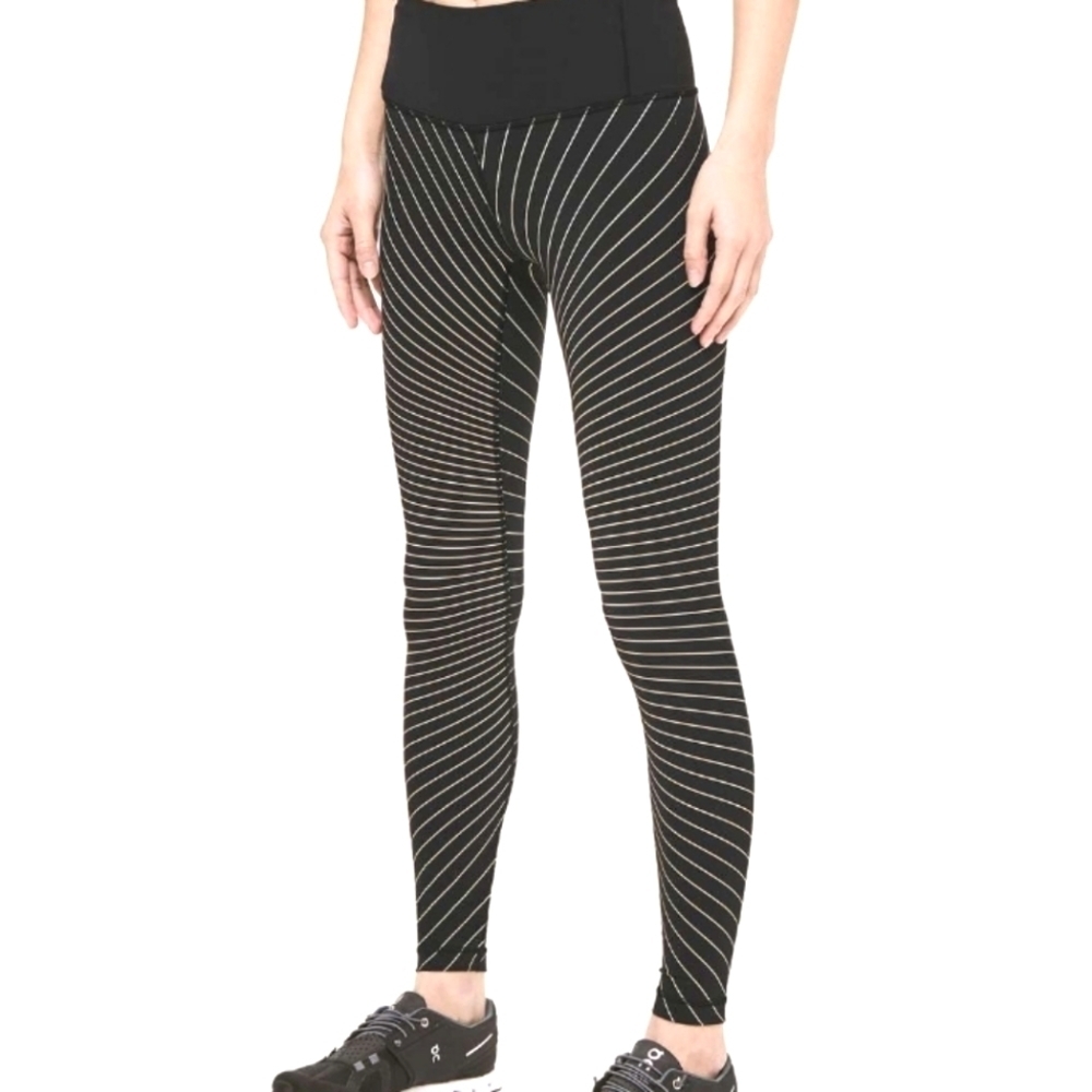Lululemon High Beam Speed Up Wunder Under Tight Reflective leggings